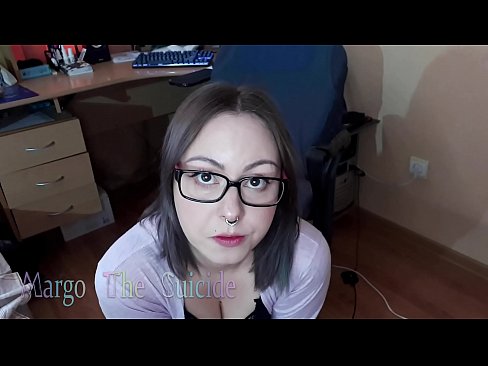 ❤️ Sexet pige med briller sutter Dildo dybt på kamera ❌ Skøn porno at da.taxiklass.ru ❌️